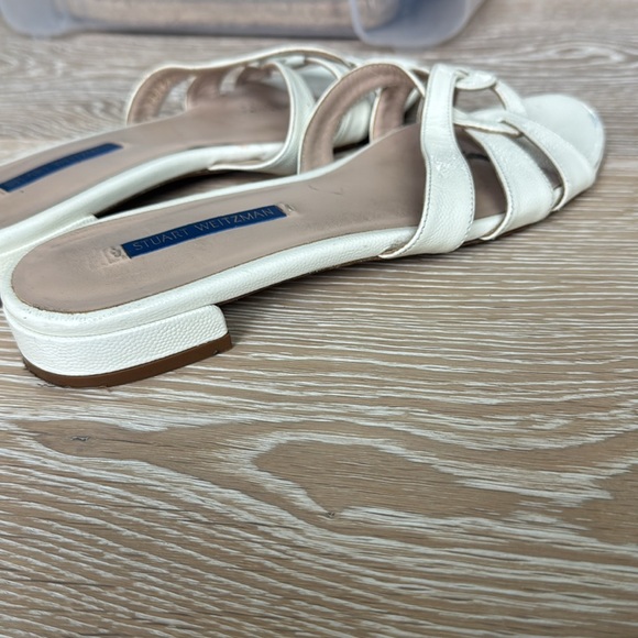 Stuart Weitzman, leather sandals, flats, slides, sz 8 - Picture 3 of 3
